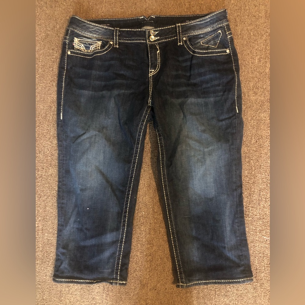 Women’s size 22 denim capris